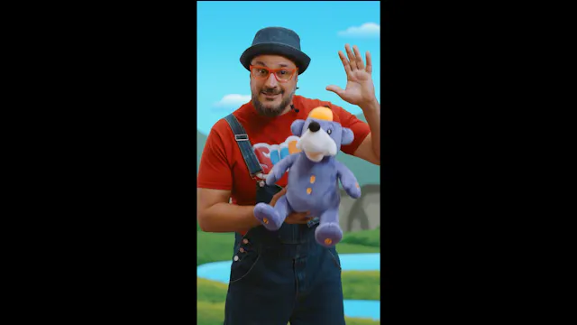 Talking & Singing Zaky Toy 🐻