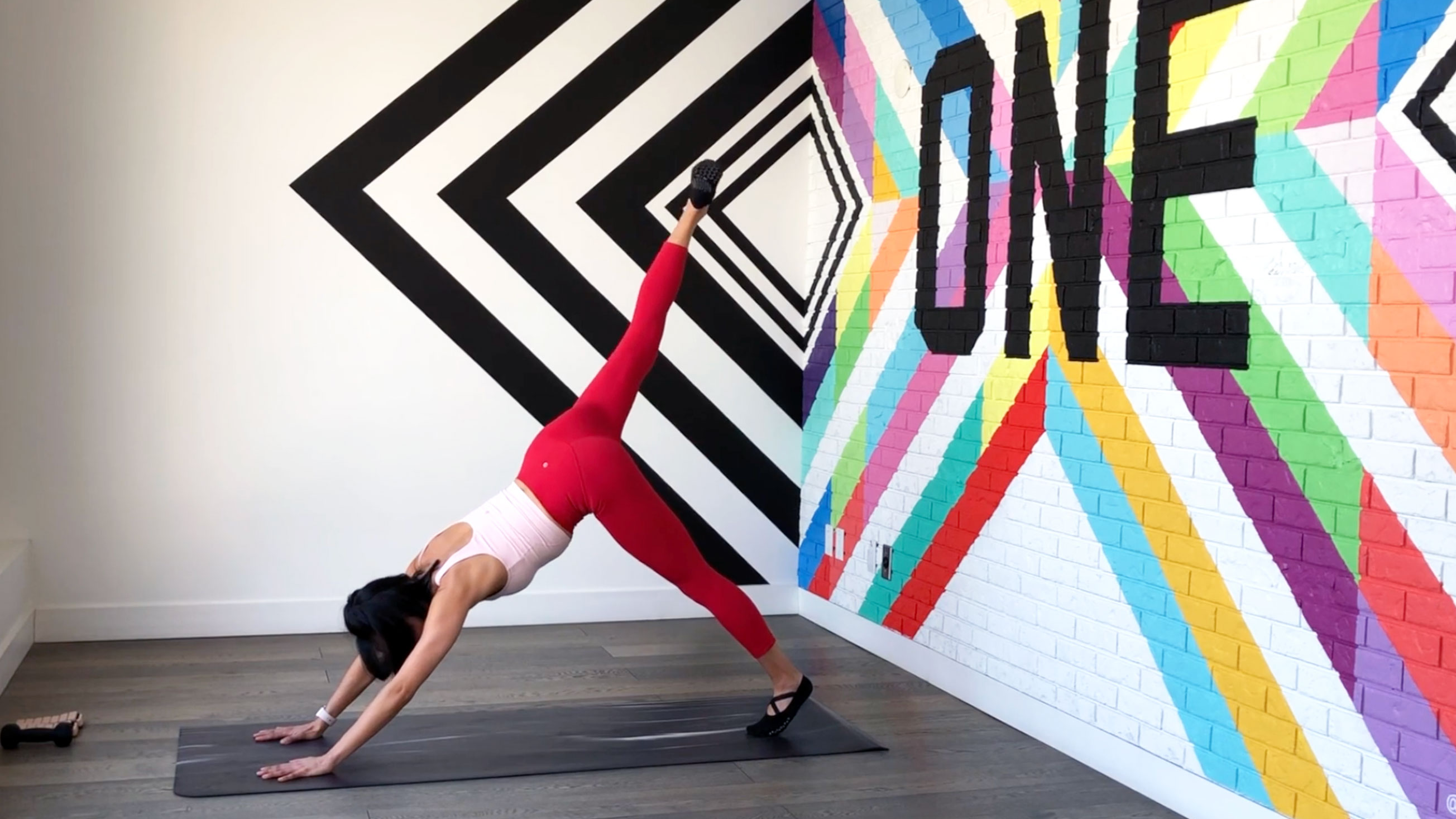 23 Min Thighs and Booty Sculpt w/ Jen