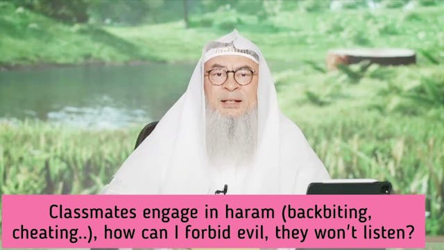 Classmates engage in haram (backbitin...
