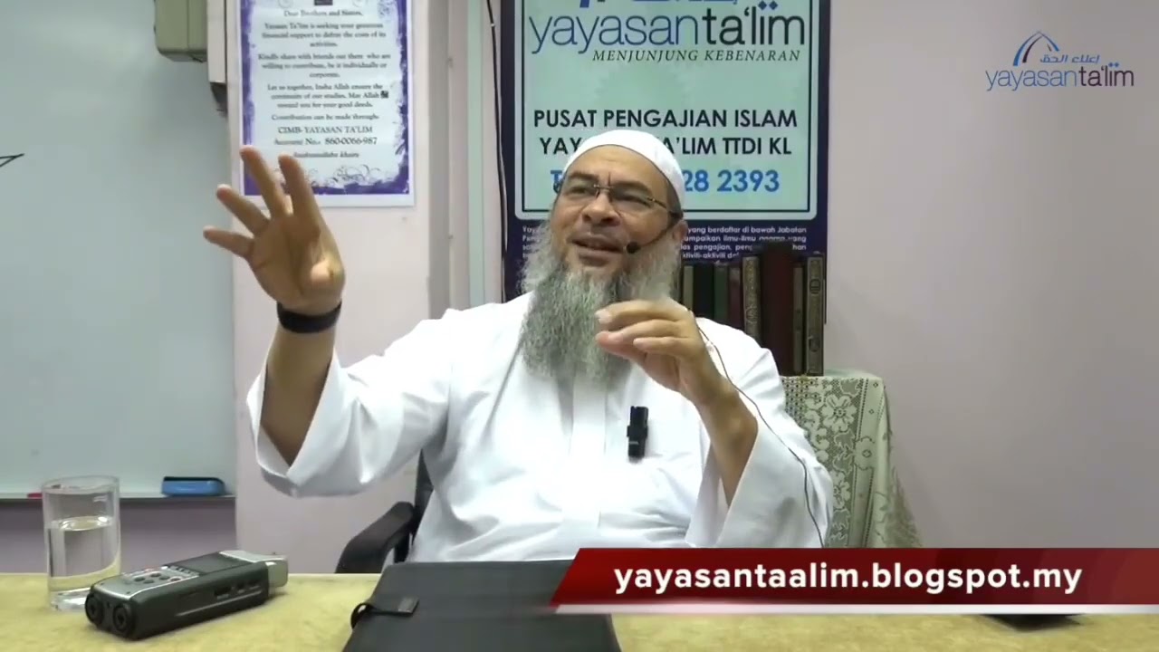 Is it true that Saudi authorities are destroying Islamic Historical Sites 