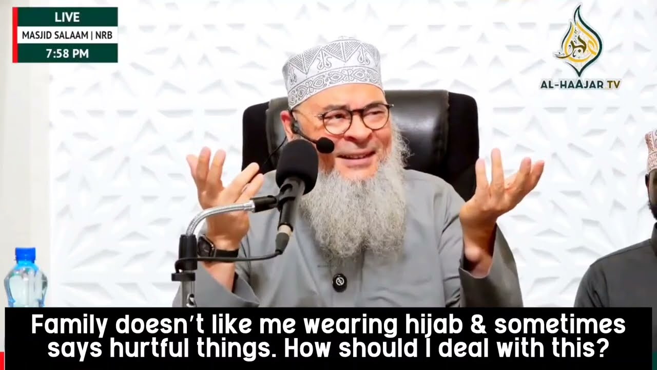 Family Doesn't Like Me Wearing Hijab, Says Hurtful Things, How To Deal With It?