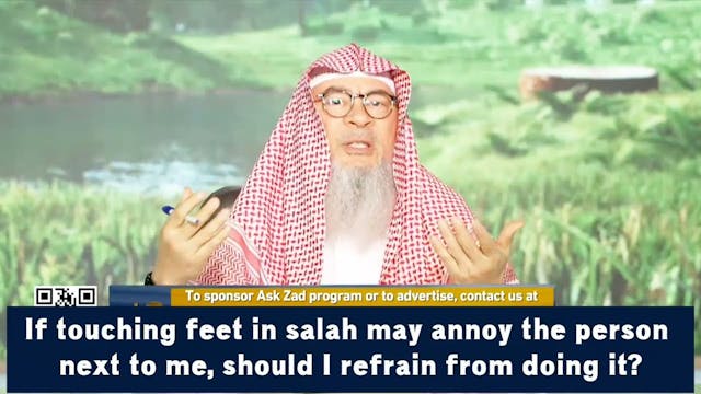 Touching Feet In Salah May Annoy The ...