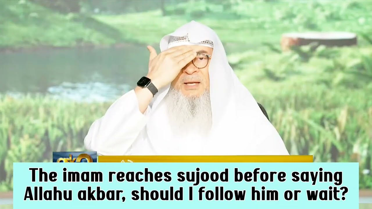 The Imam Reaches Sujood Before Saying Allahu Akbar, Should I Follow Him Or Wait?