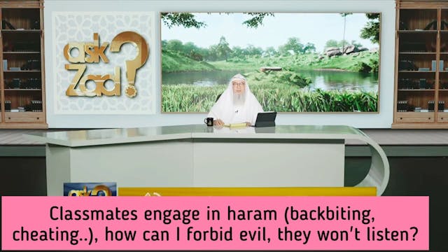 Classmates engage in haram (backbitin...