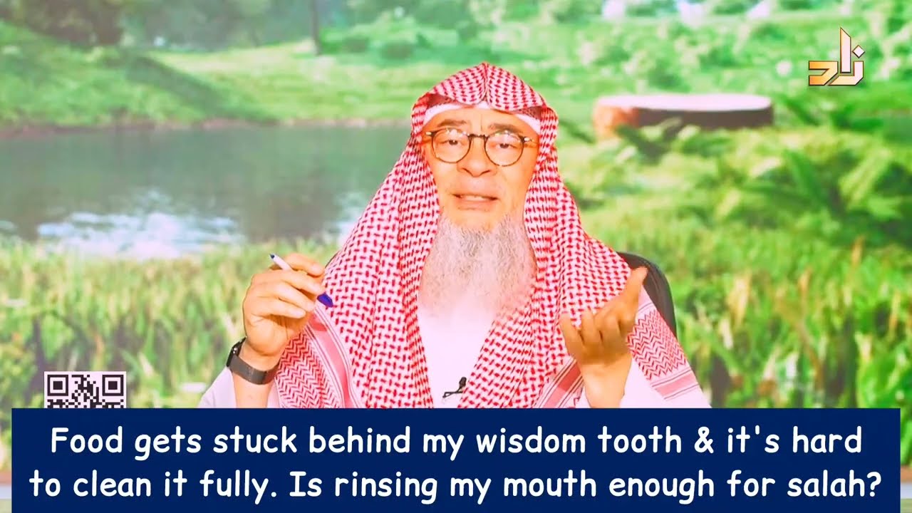 Food Get Stuck In Teeth, Hard To Clean Fully, Is Rinsing Mouth Enough For Salah?