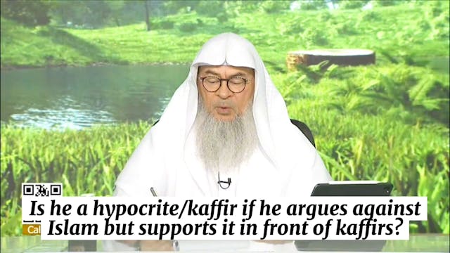 Argues against Islam in front of Musl...