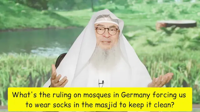 Masjid Forcing You To Wear Socks & Ch...