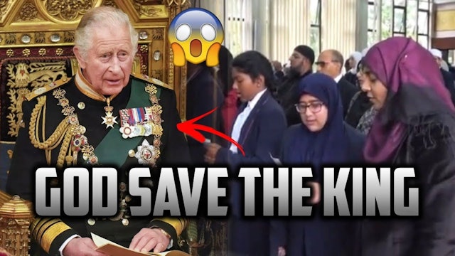 MUSLIMS SANG FOR THE KING INSIDE MOSQUE