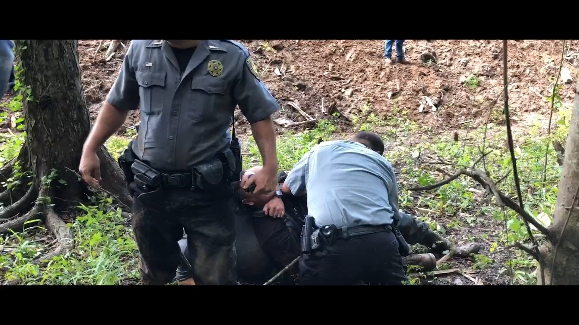 L'Eau Est La Vie - Trailer