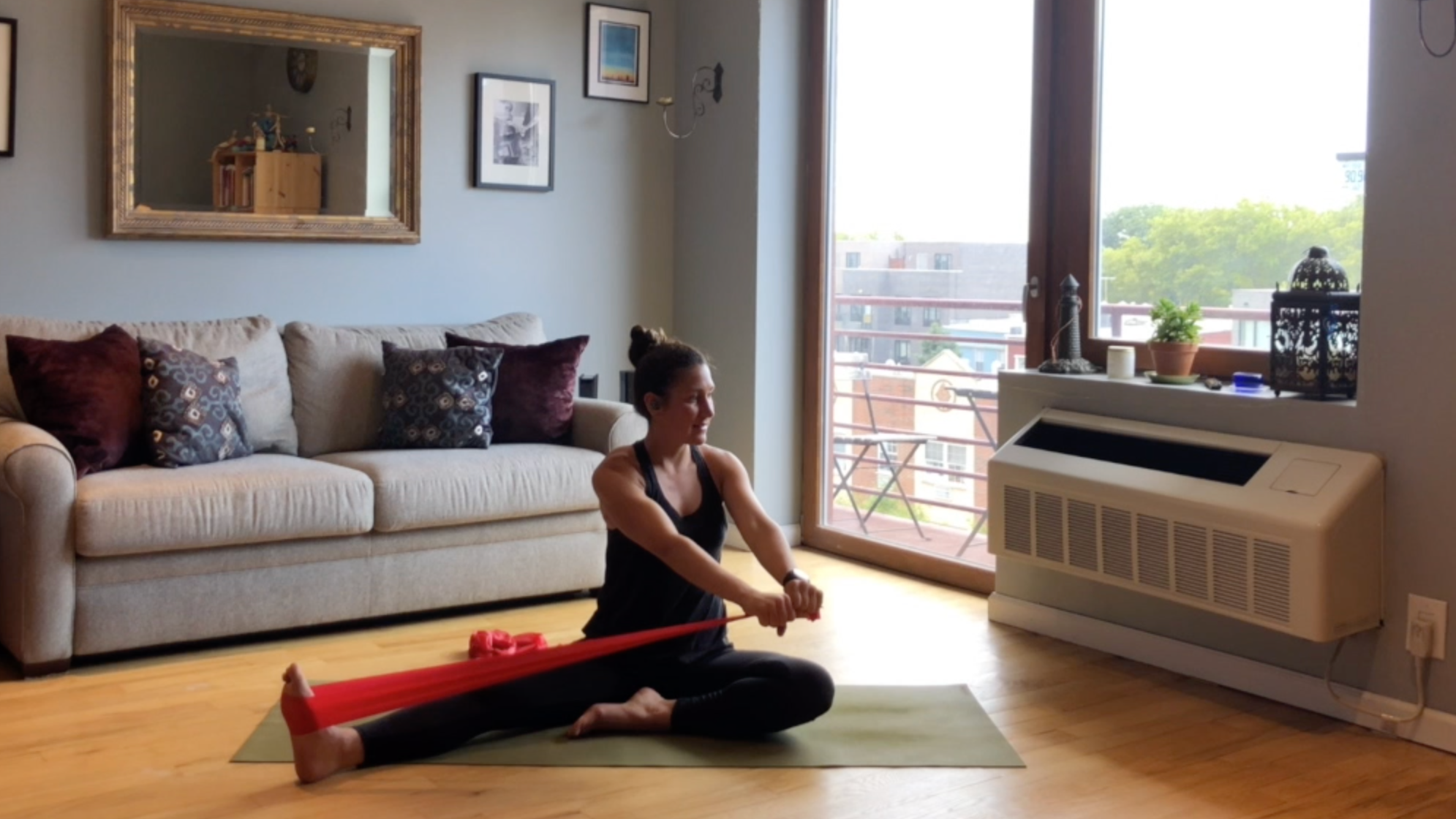 Giulia: Banded Flow, Full Body & Core Class (37min)