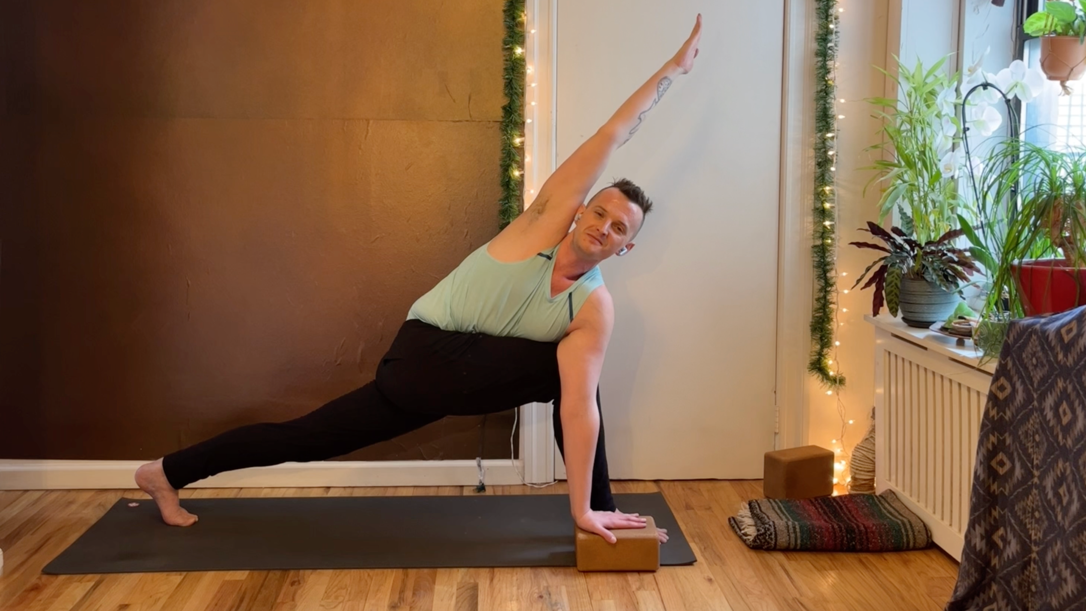 Kevin: Twist and Roll (59 minutes)