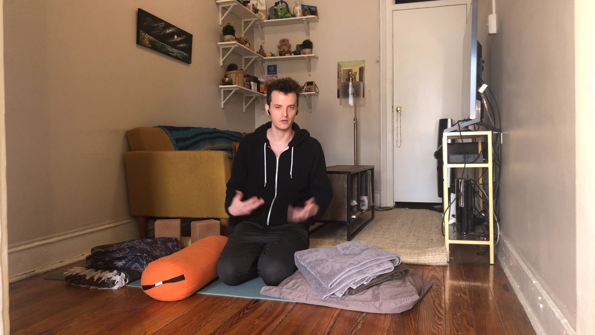 Kevin - How to Hack a Bolster (7 minutes)