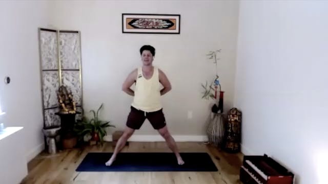 Miles: 360 Shoulders With Twists & Lo...