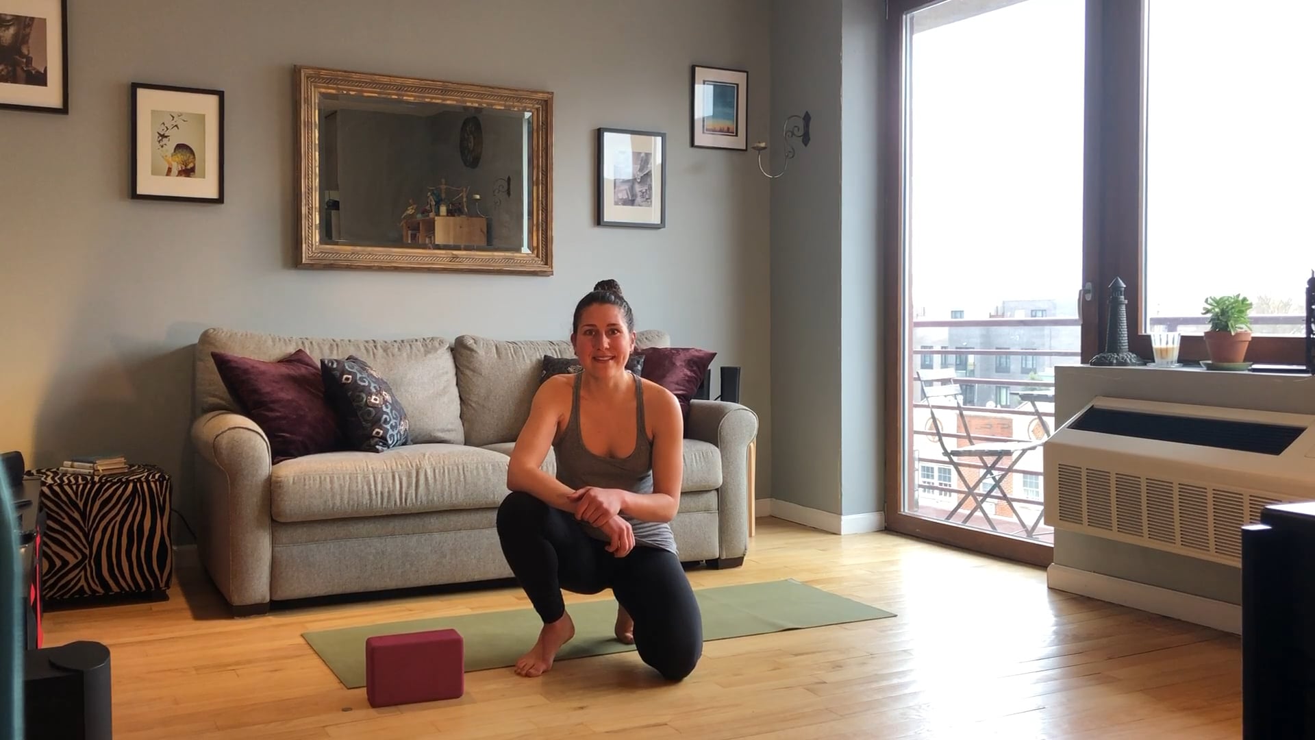 Giulia: Foot/Leg/Core Quickie (15min)