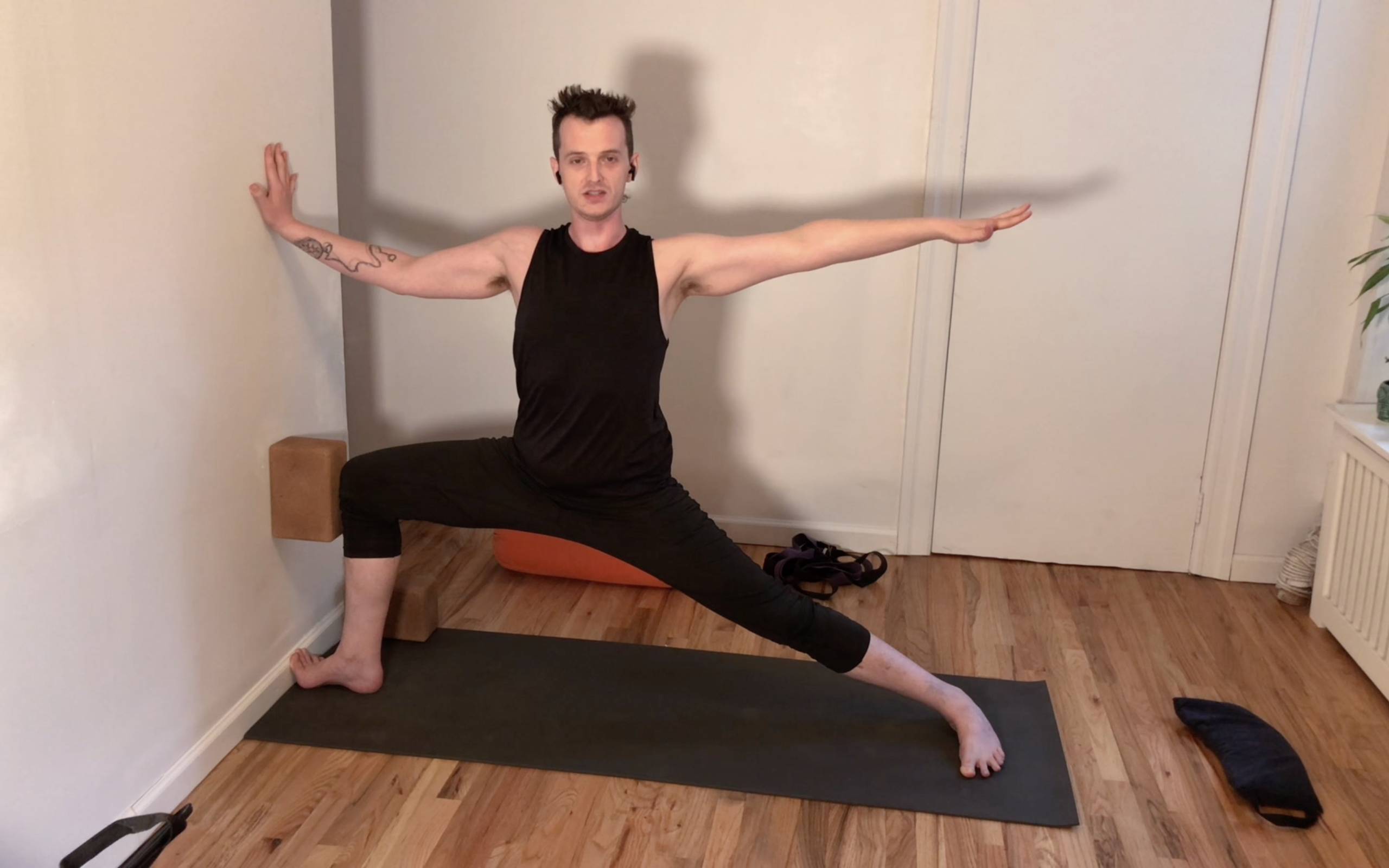 Kevin: Love Me Love My Wall (40 minutes)