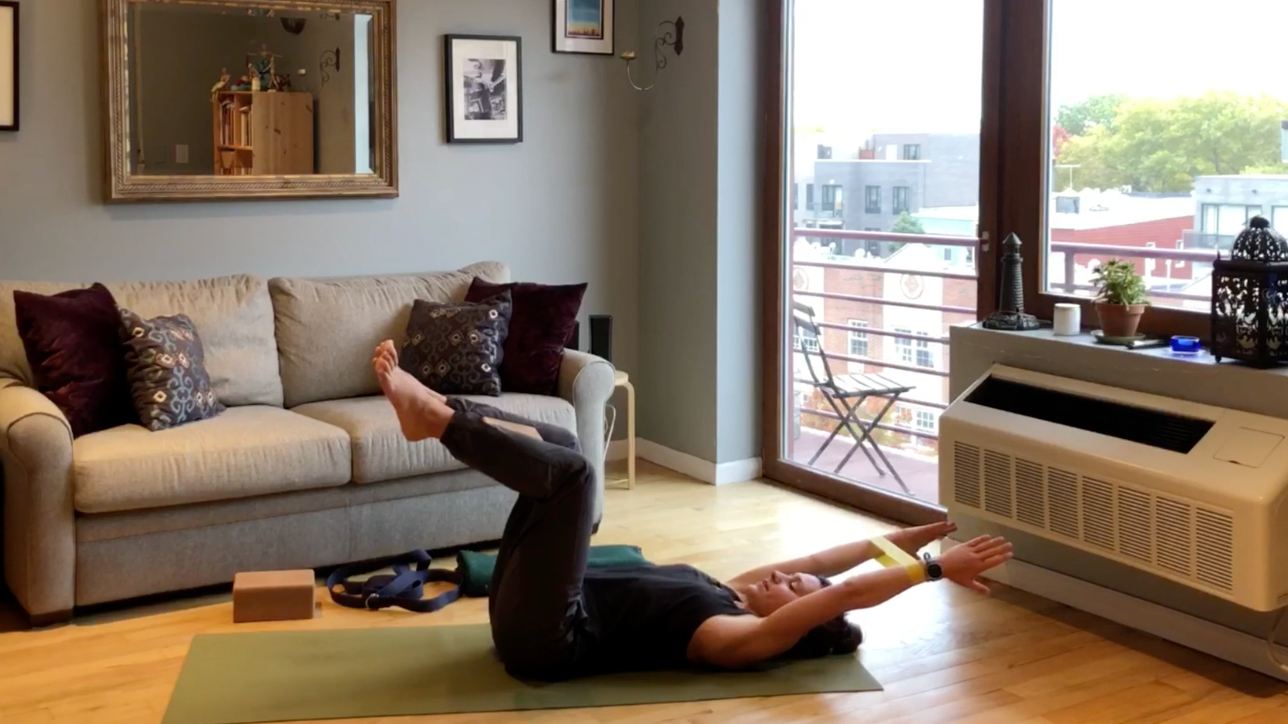 Giulia: Inner and Outer Shoulders & Hips (75min)