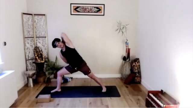 Miles: K!ng Dancer Play (69 min)