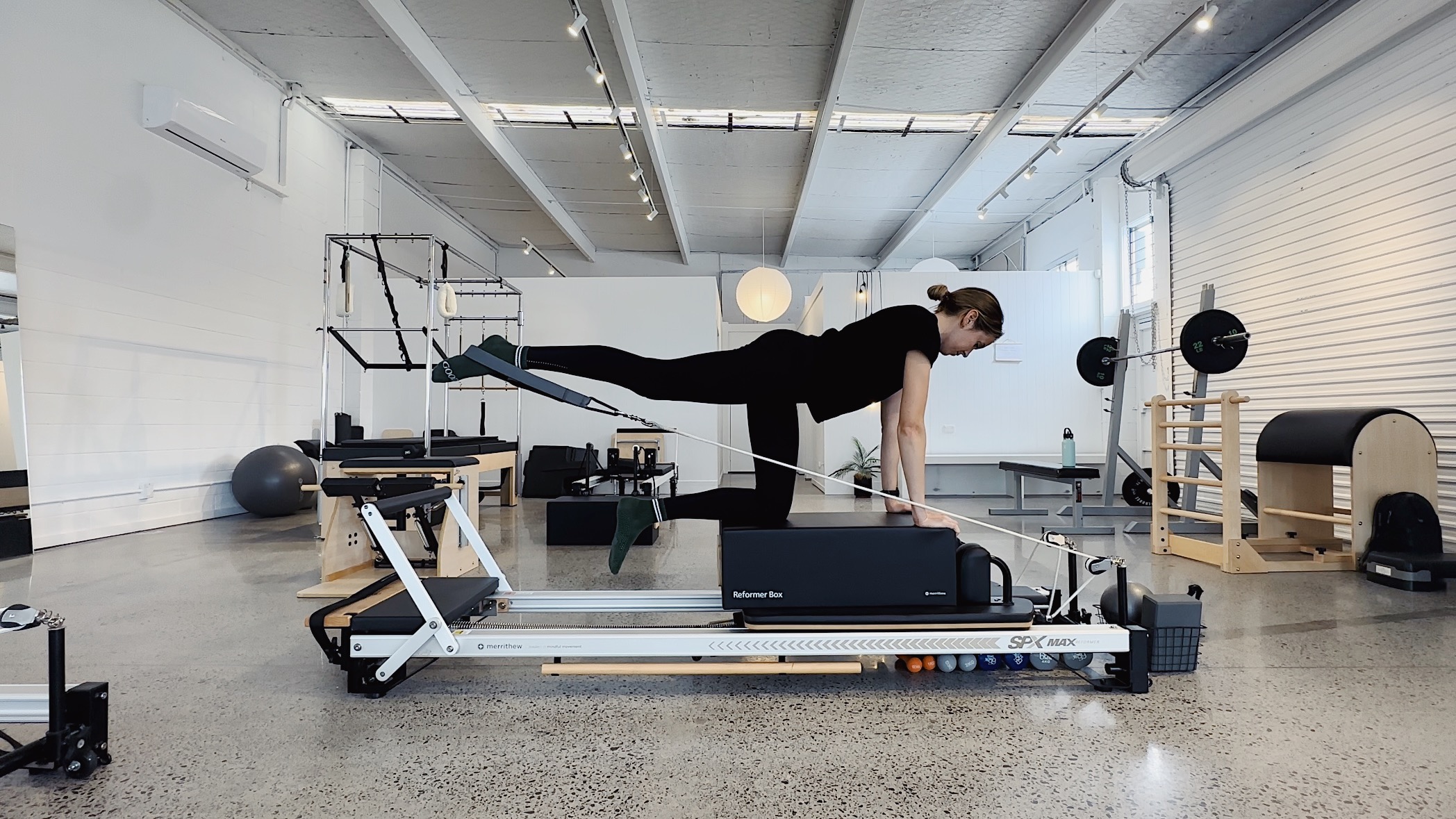 4 Point Foot in Strap on Box Cluster (#011)