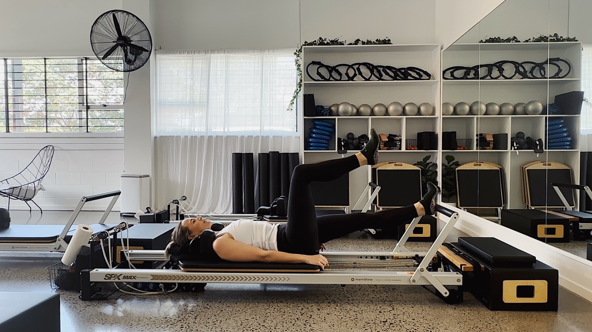 Warm Up / Single Leg Footwork (#023)