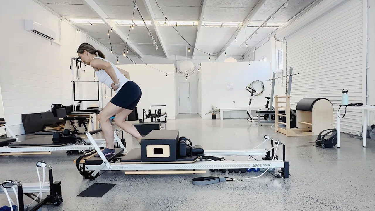 Pilates External Rotation Glute Lunge Variation with Ext Rotation (#046) - Reformer 2 - Teach ONFORM