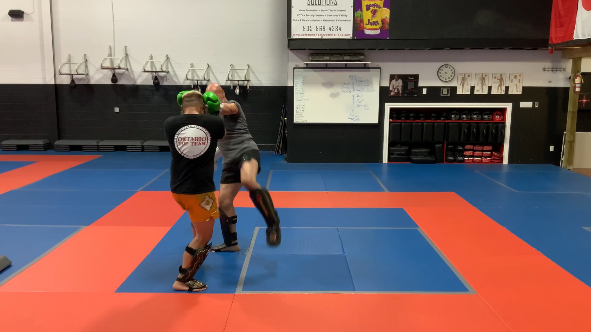 Muay Thai Kickboxing Technical Sparring