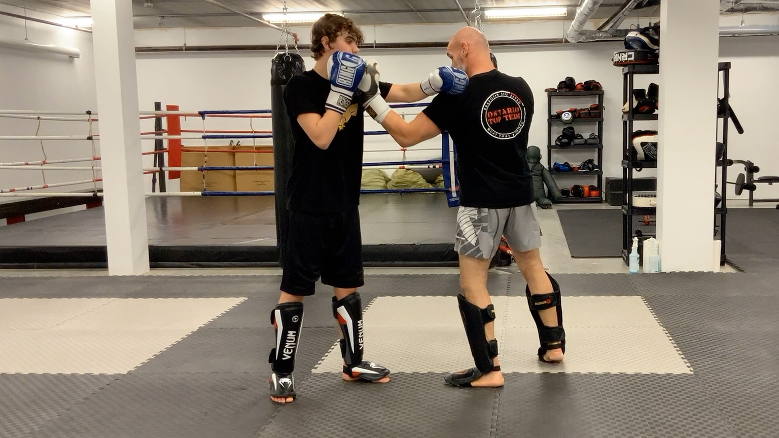 Muay Thai White Shorts Stripe 3:Lesson 10  Counter Jab (Upper Cut and Shovel)