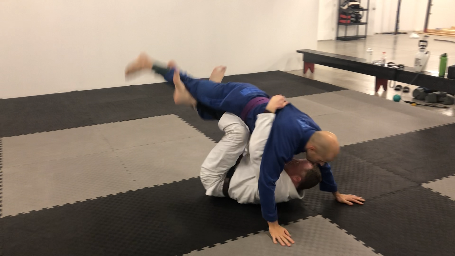 Cross Legged Ashigarami Entry