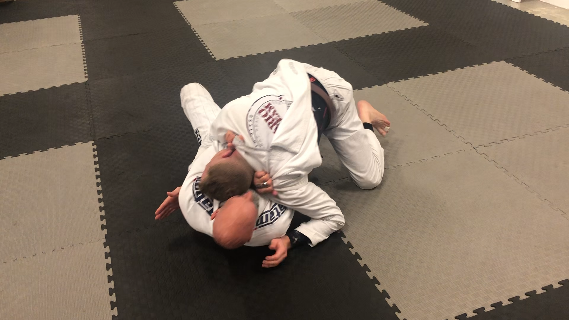 BJJ Chokes:Brabo Choke and North South choke