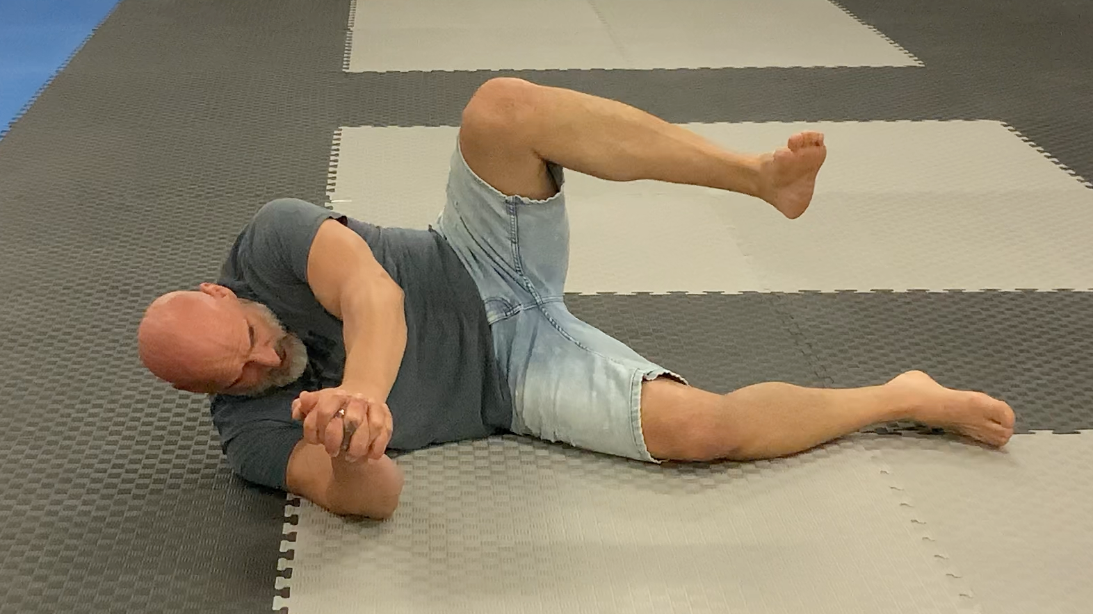 Hip and Spinal CARs for tight lower back