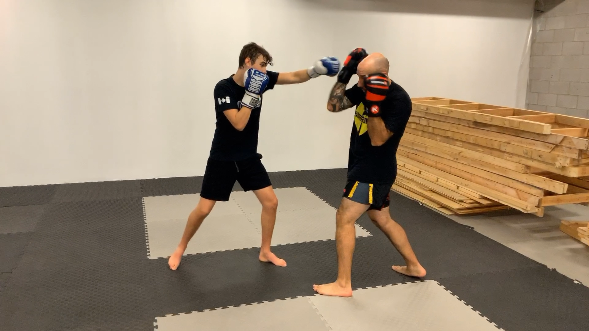 Muay Thai Fundamentals White Shorts:1st Stripe/lesson 6 Live Defense 