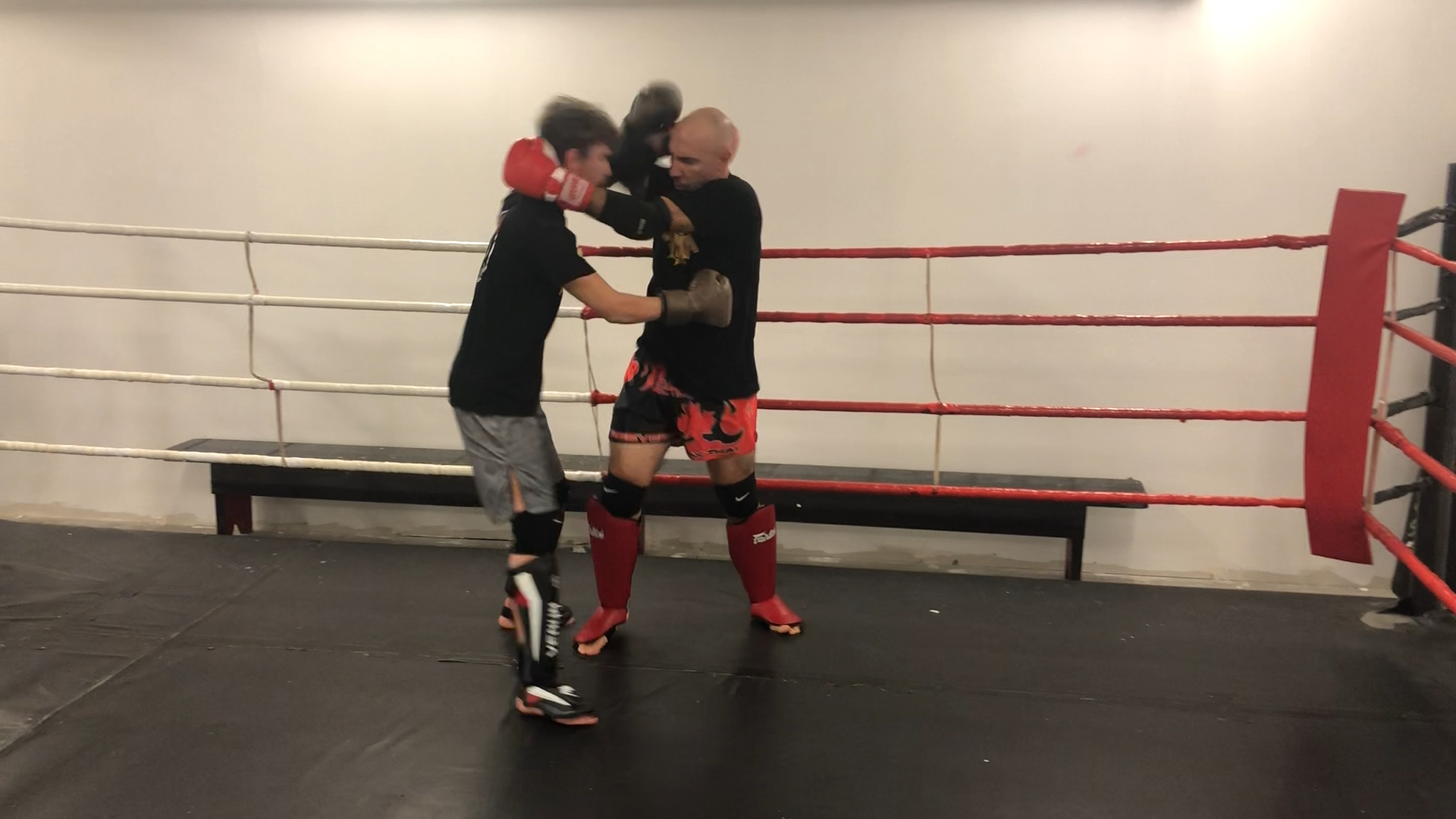Advanced Muay Thai Flow Drill:Short Elbow in fighting