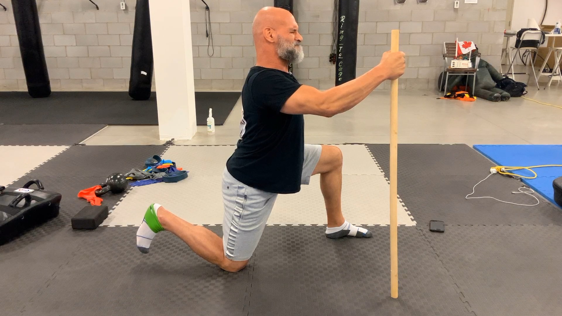 Progressive Articular Loading-Hamstring control with knee flexion