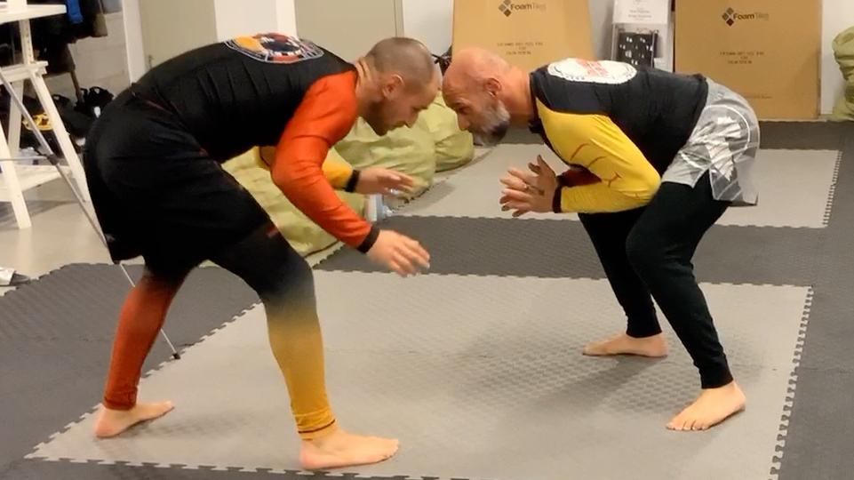 Wrestling 101-Attacking and Defending BPS Lesson 1:Defending with the Head