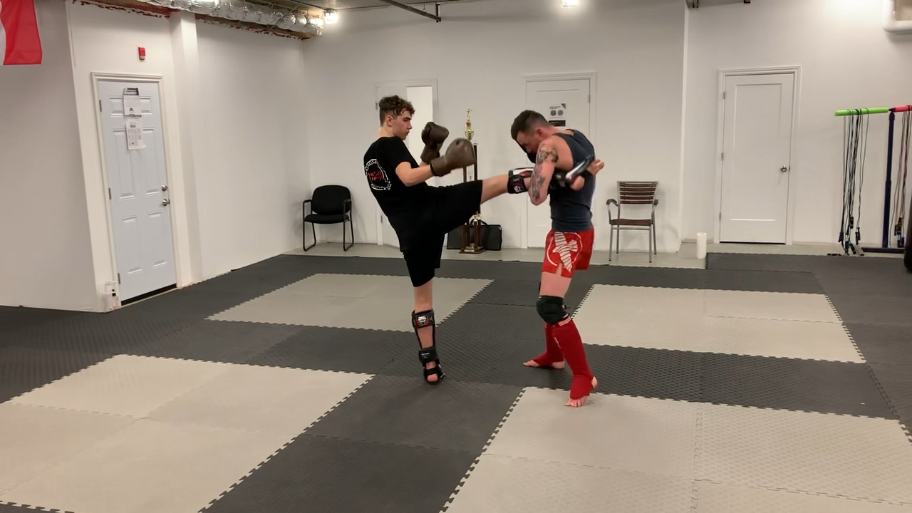 Muay Thai 201:Catching the Body Round Kick