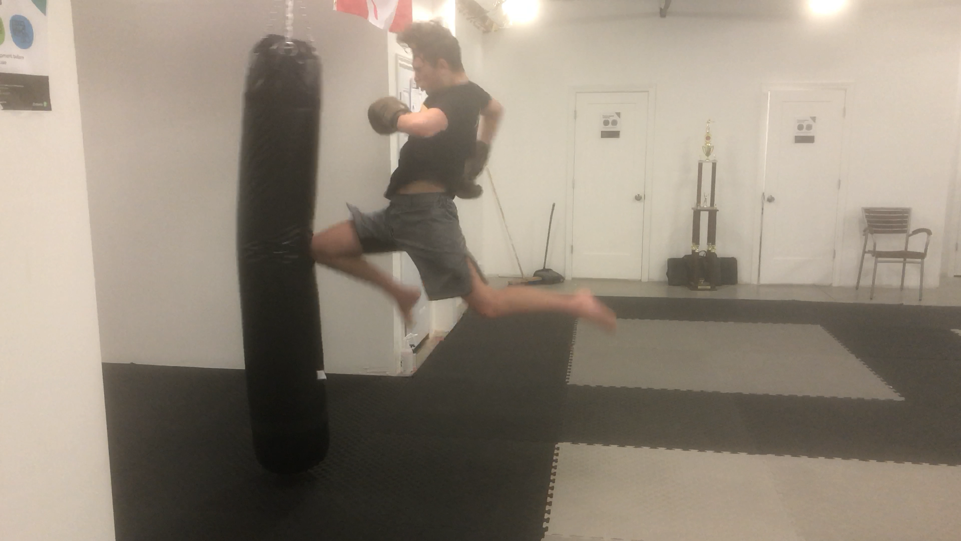 Muay Thai Blue Shorts Stripe 1:Lesson 3 Rear Jump KneeIMG_2608