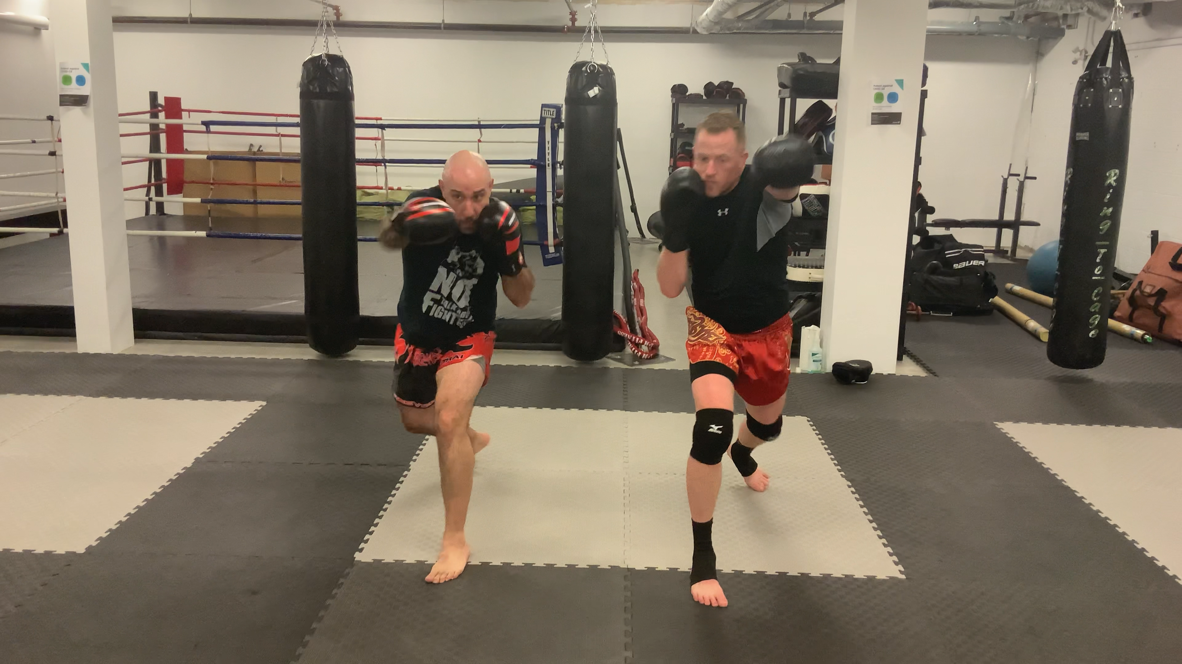 Muay Thai White Shorts Stripe 4:Lesson 5 Five Beat/In and Out Footwork