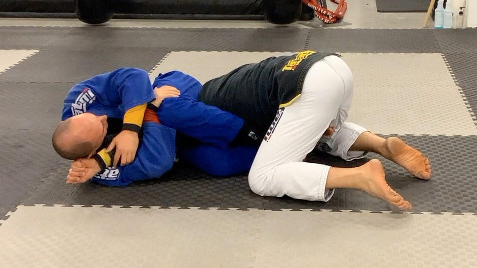 BJJ 201:Half Guard Submission Far Side Arm Bar