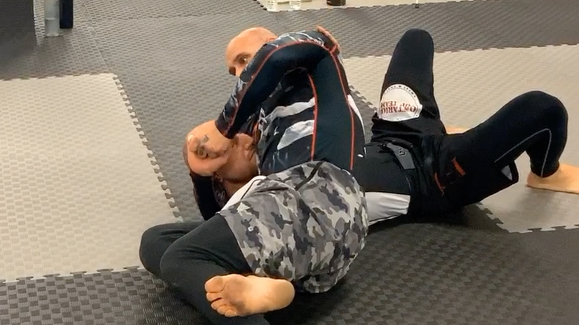 NoGi Takedown to Submission Finish:Knee Pinch Arm bar / Figure 4 Americana