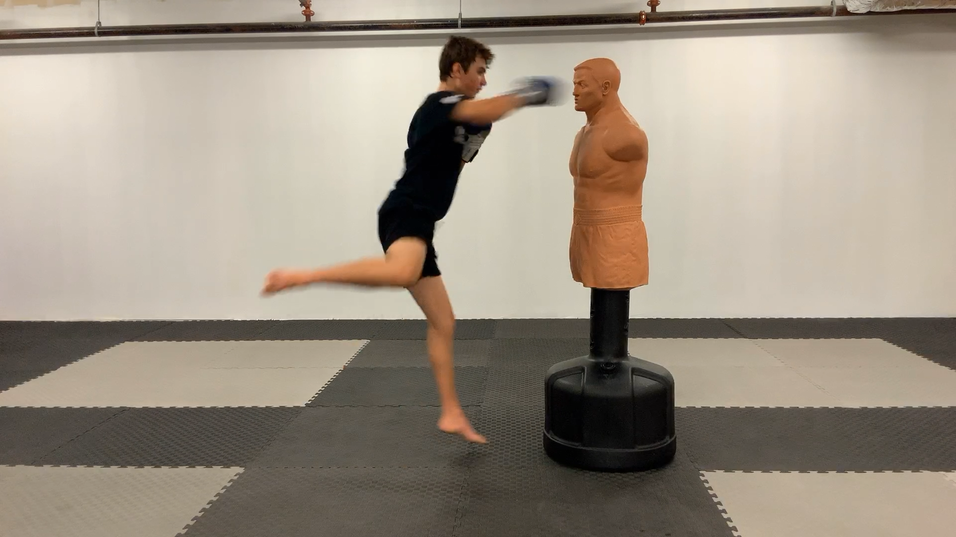 Muay Thai Fundamentals White Shorts:1st Stripe,Lesson 4 Heavy Equipment Striking