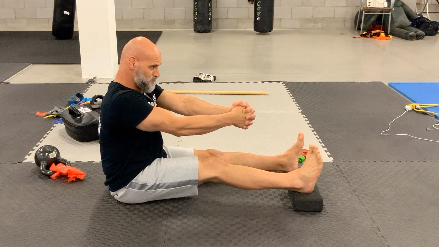 Neurological programming of the hamstrings-Irradiated Pulses