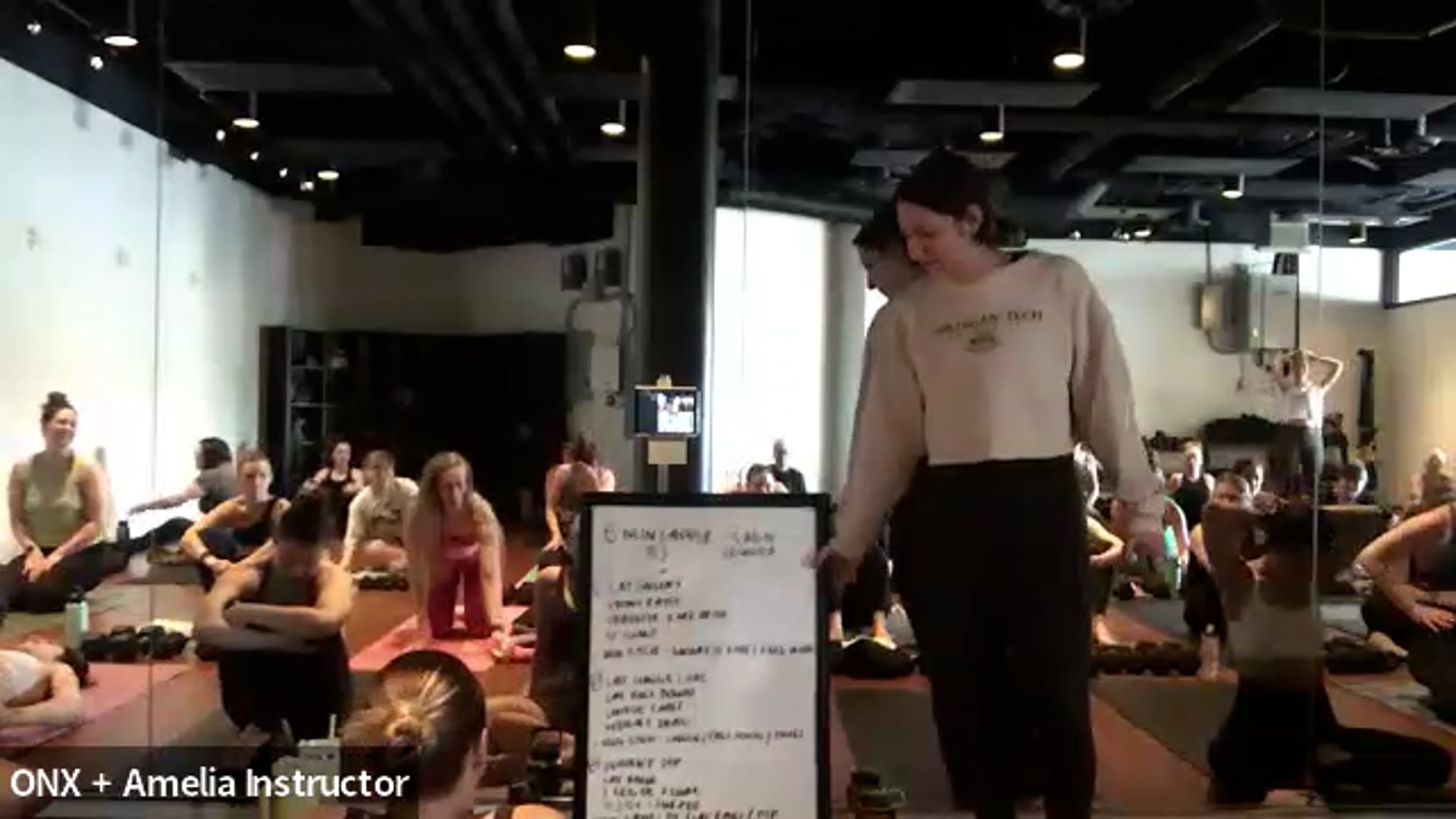 Yoga CircHIIT - Queen Bees | Eden 4.11 