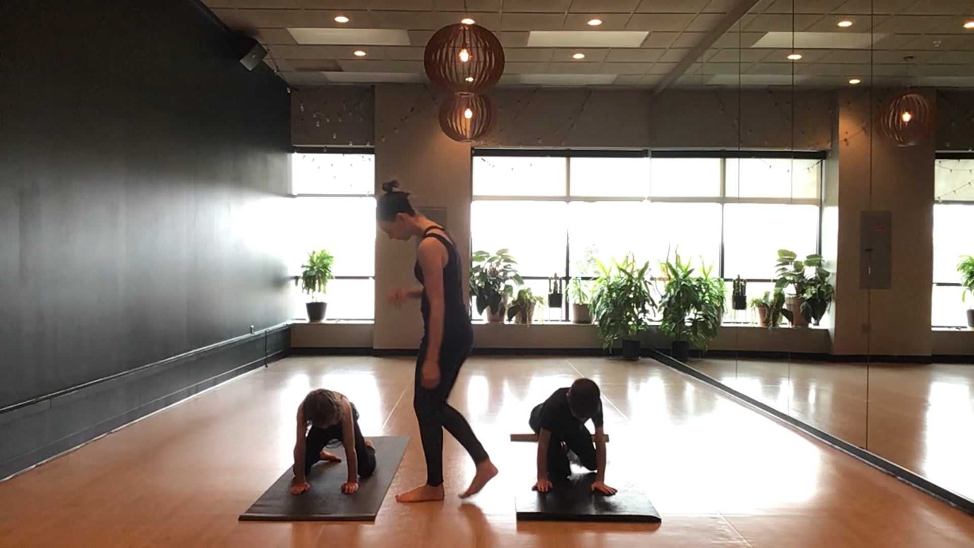 Kid's Yoga | Cassie #02