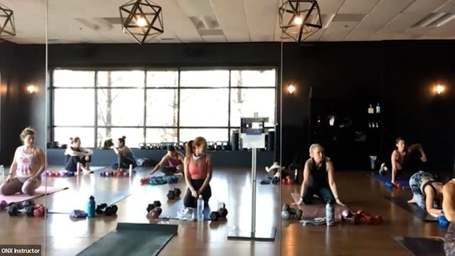 Yoga CircHIIT | Sophie 4.14 