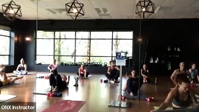 Yoga Sculpt | Nicole 9.9 