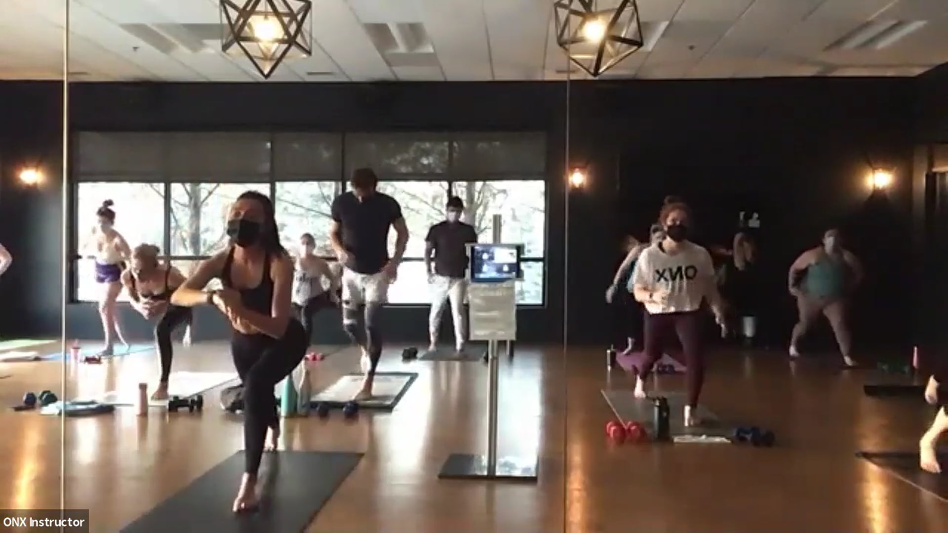 Yoga Sculpt (ZOOM) | Grace 3.3 