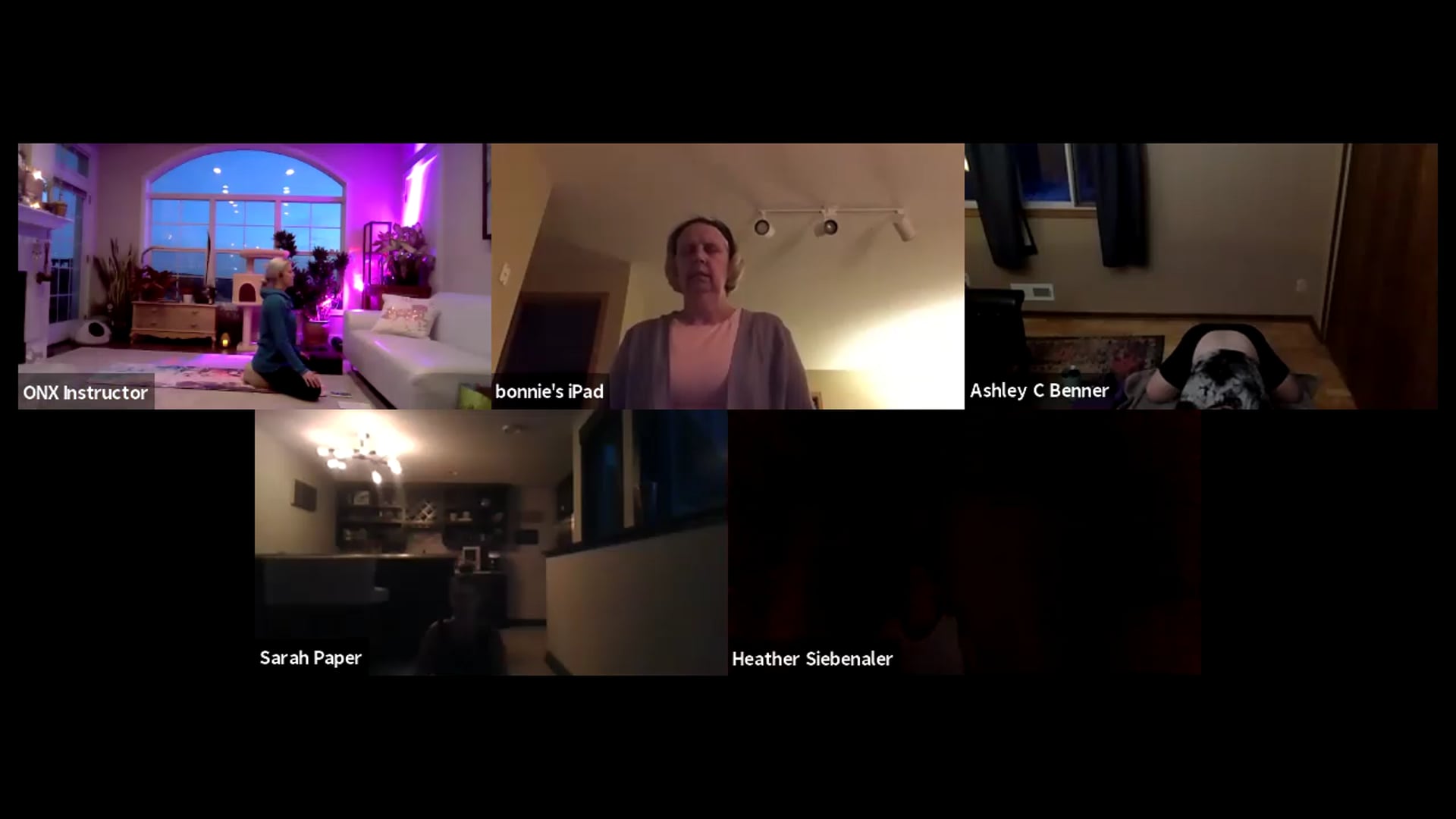 SlowFlow Yoga (ZOOM) | Kelly 10.26