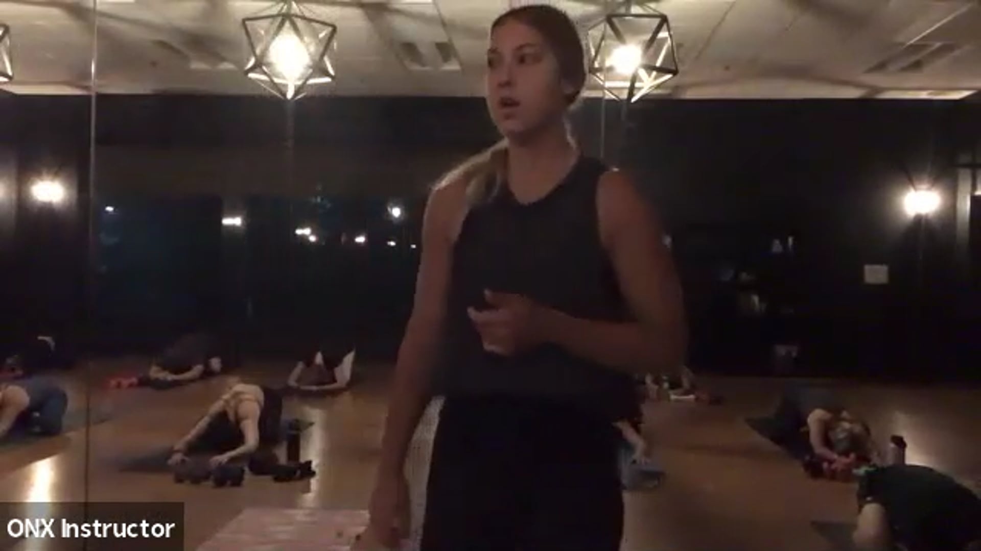 Yoga Sculpt (ZOOM) | Susan 7.15 