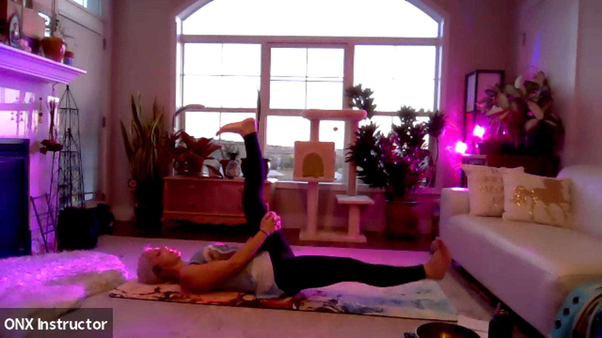 Slow Flow (ZOOM) | Kelly 10.12