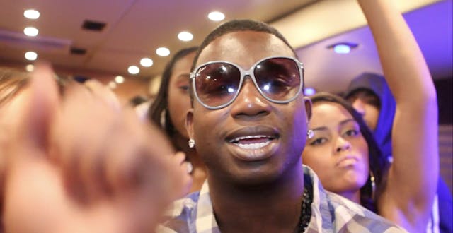 Gucci Mane - Cleopatra (Tour Bus Perf...