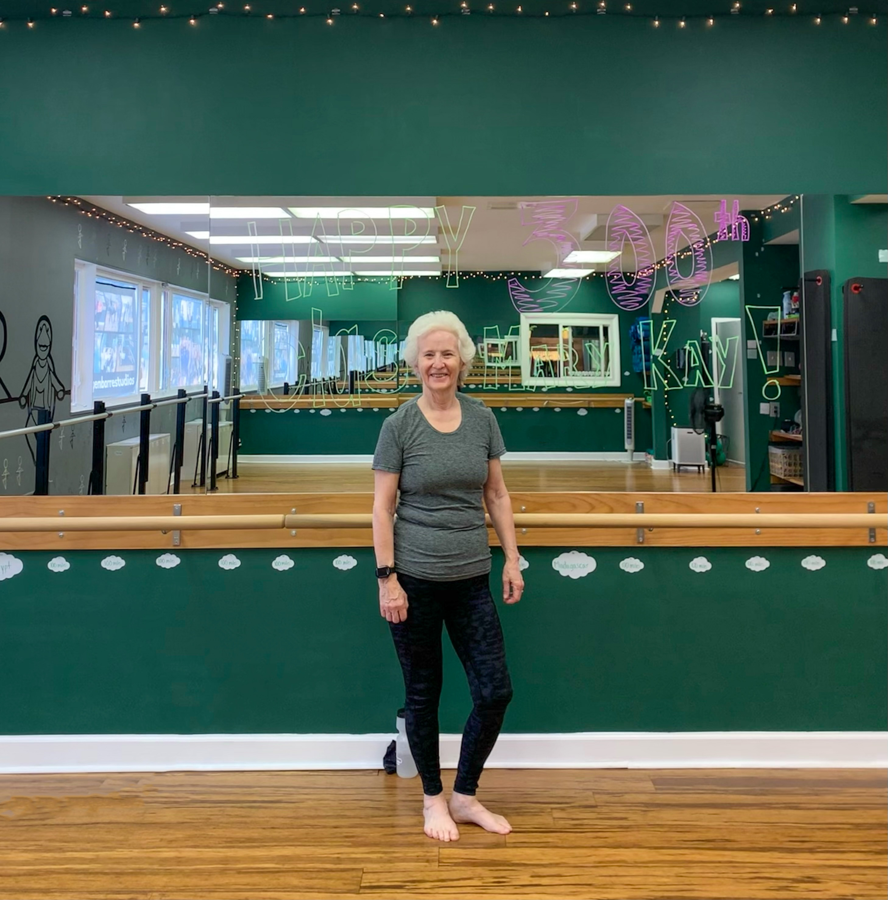 12.19.22 Livestream Arms + Abs with Lauren